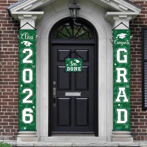 Moukeren 3 Pieces 2026 Graduation Party Decorations Graduation Porch Sign Class of 2026 Grad Hanging Porch Banner Backdrop Door Sign for Grad Party Home Door Wall Decor(Green)
