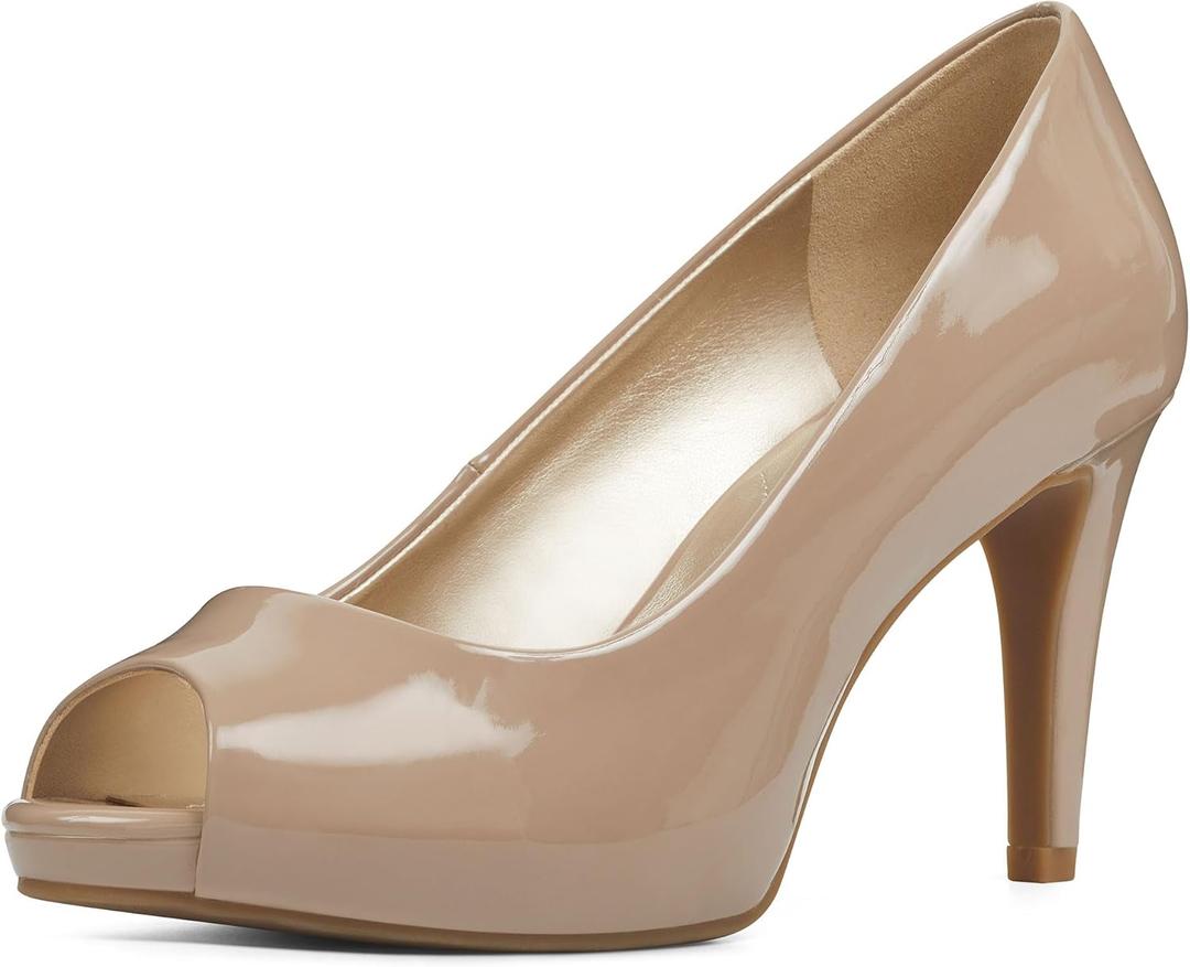 Bandolino Women's Rainaa Pump (6 Wide, Light Natural Patent 101)