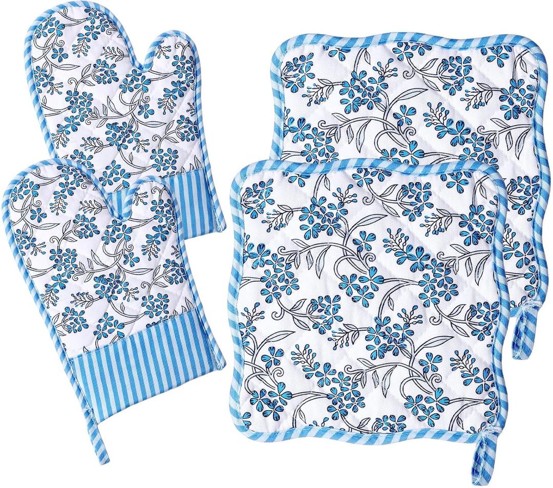 FoldTier 4 Pcs Chinoiserie Oven Mitts and Pot Holders Vintage Blue White Floral Heat Resistant Kitchen Gloves Hot Pads Non Slip Quilted Cotton Oven Mittens Pot Holders Kitchen Decor Gifts