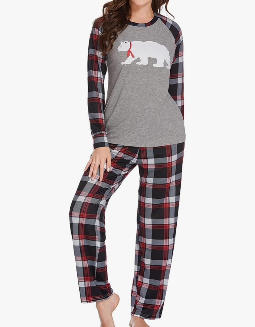 Ekouaer Christmas Pajamas for Family Matching Sets Long Sleeve Xmas Pj Set Soft Holiday Sleepwear Size 120