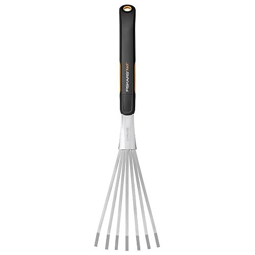 Fiskars Xact Hand Rake, Heavy Duty Gardening Hand Tool with Ergonomic Handle and Hanging Hole for Storage, Stainless Steel Head and Tines, Perfect for Maintaining a Raised Garden Bed Black/Silver