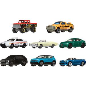 Matchbox 1:64 Scale Die-Cast Toy Cars or Trucks, Set of 8, Themed Multipack of 8 Vehicles Including 1 Exclusive (Styles May Vary)