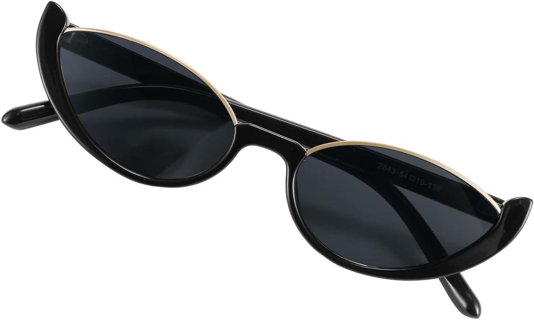 FEISEDY Fashion Small Cat Eye Sunglasses for Women Retro Trendy Cool Sun Glasses B2864 (Black)