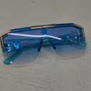 FEISEDY Square Oversized Sunglasses for Men Women, Flat Top Shield One Piece Lens Sun Glasses Shades B2765 (Light Blue)