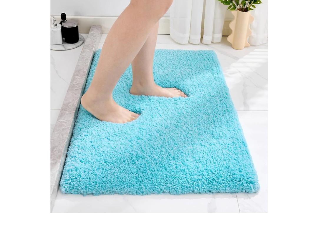 Disolla Sky Blue Bathroom Rug - Non-Slip Plush Small Bath Mat, Highly Absorbent & Ultra Soft Fluffy Floor Mat, Machine Washable for Shower and Tub