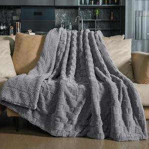 Pawque Super Soft Cozy Throw Blanket for Couch Sofa Bed - Fluffy Sherpa Fleece Reversible Thick Warm Fuzzy Blanket for All-Season, 3D Checkered Jacquard Elegant Decorative Blankets, Grey, 50" x 60"