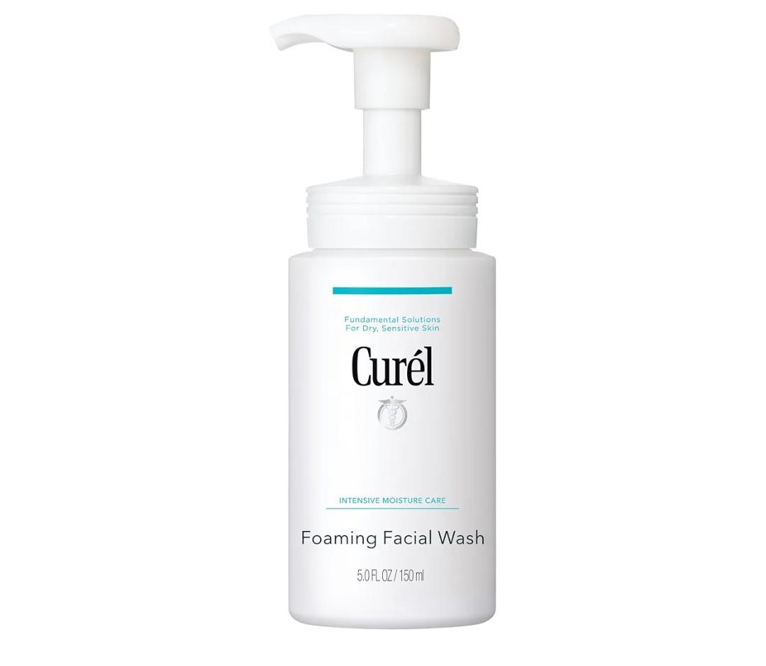 Curel Japanese Skin Care Foaming Daily Face Wash for Sensitive Skin, Hydrating Facial Cleanser for Dry Skin, pH-Balanced and Fragrance-Free, 5 Oz (Step 2 of 2-Step Skincare)