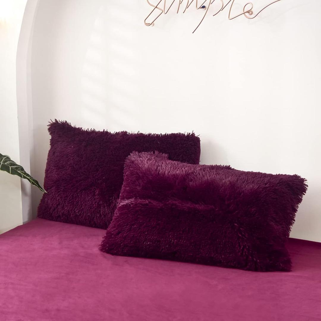 MorroMorn Decorative Pillows Covers, 2 Packs Faux Fur Pillow Cases, Luxury Shaggy Throw Pillowcase Cushion Shams with Zipper Closure Room Decor for Couch Sofa Bed Room (Maroon, King/California King)