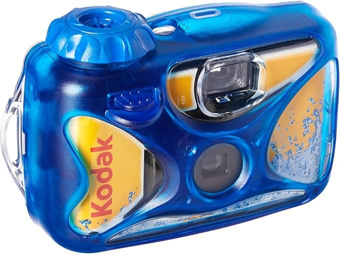 Kodak 8004707 35mm disposable camera waterproof up to 15m, shock-resistant
