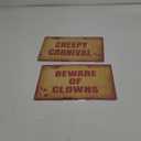 2 Pcs Terrifying Halloween Clown Metal Signs, CREEPY CARNIVAL & BEWARE OF CLOWNS Bloody Vintage Warning Signs, Spooky Scary Evil Circus Wall Decor, Indoor Outdoor Carnival Party Yard Event Decoration