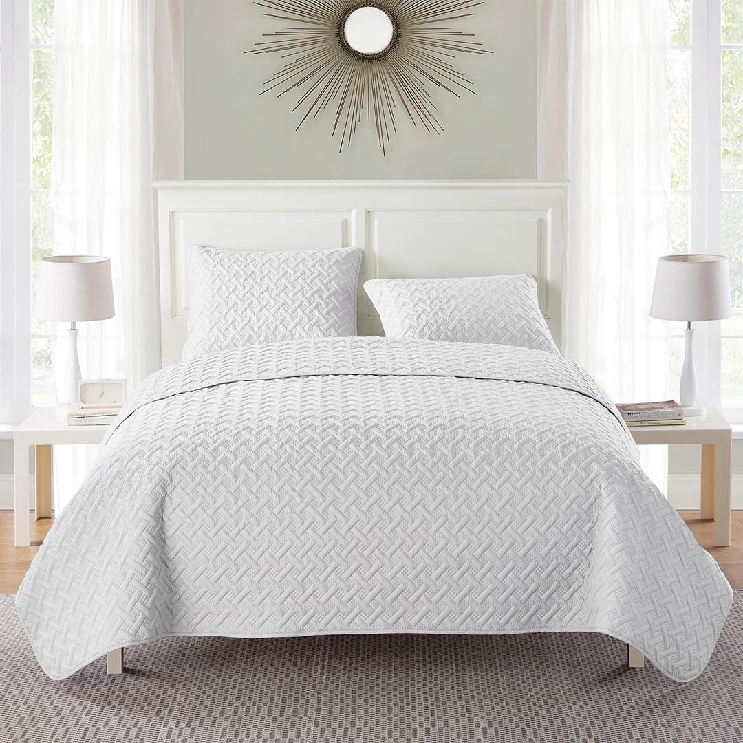 VCNY Home - Twin Quilt Set, 2-Piece Textured Basketweave Bedding Set, Dorm Essentials (Nina White, Twin)