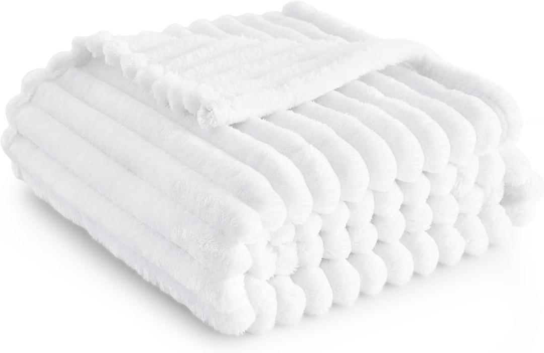 Exclusivo Mezcla Fleece Throw Blanket Extra Large, Super Soft and Warm Blankets for Couch, Sofa and Bed Waffle Textured, Cozy, Fuzzy and Lightweight (Off White, 50x70 Inches)