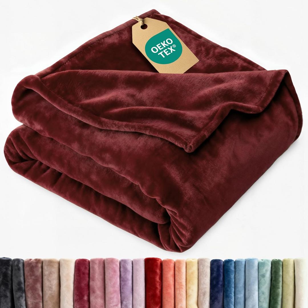 Ultra Soft Fleece Blanket Queen Size - Flannel Fleece Luxury Queen Blanket - Lightweight for Couch Bed Chair - Thick, Warm & Breathable - All Season Cozy Fuzzy Anti-Static Microplush Bedding, Burgundy