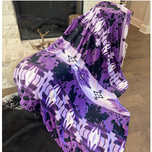 The Annabelle Lightweight Throw Blanket 60"x80