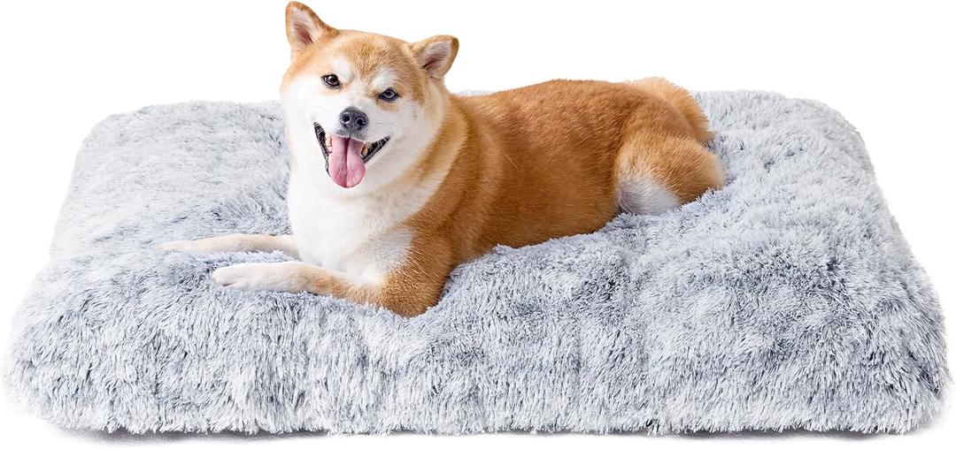 EHEYCIGA Fluffy Dog Crate Bed for Large Dogs, Plush Faux Fur Pad, Calming Anti Anxiety Large Bed, Washable Soft Warm Dog Crate Mat with Non-Slip Bottom (35.4 x 23.6, Grey)
