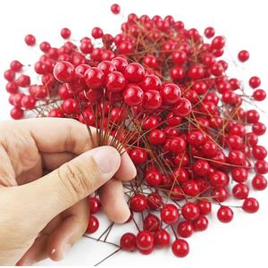 GXXMEI 300PCS Artificial Holly Berries, Mini 10 mm Fake Berries Decor on Wire for Christmas Tree Decorations Flower Wreath DIY Craft Use (Red)
