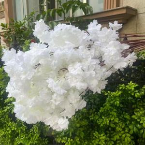 50PCS Artificial Cherry Blossom, Silk Cherry Blossom Branches, Realistic Fake Flowers for Weddings, Square Halls, Artificial Trees, Hotel Activities, Living Room Home Decoration (White)