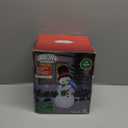Gemmy 13544 Animated Airblown-Shivering Snowman-OPP Outdoor Inflatable, Multicolor