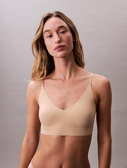 Calvin Klein Invisibles Comfort Lightly Lined Seamless Wireless Triangle Bralette Bra, Bare, Small