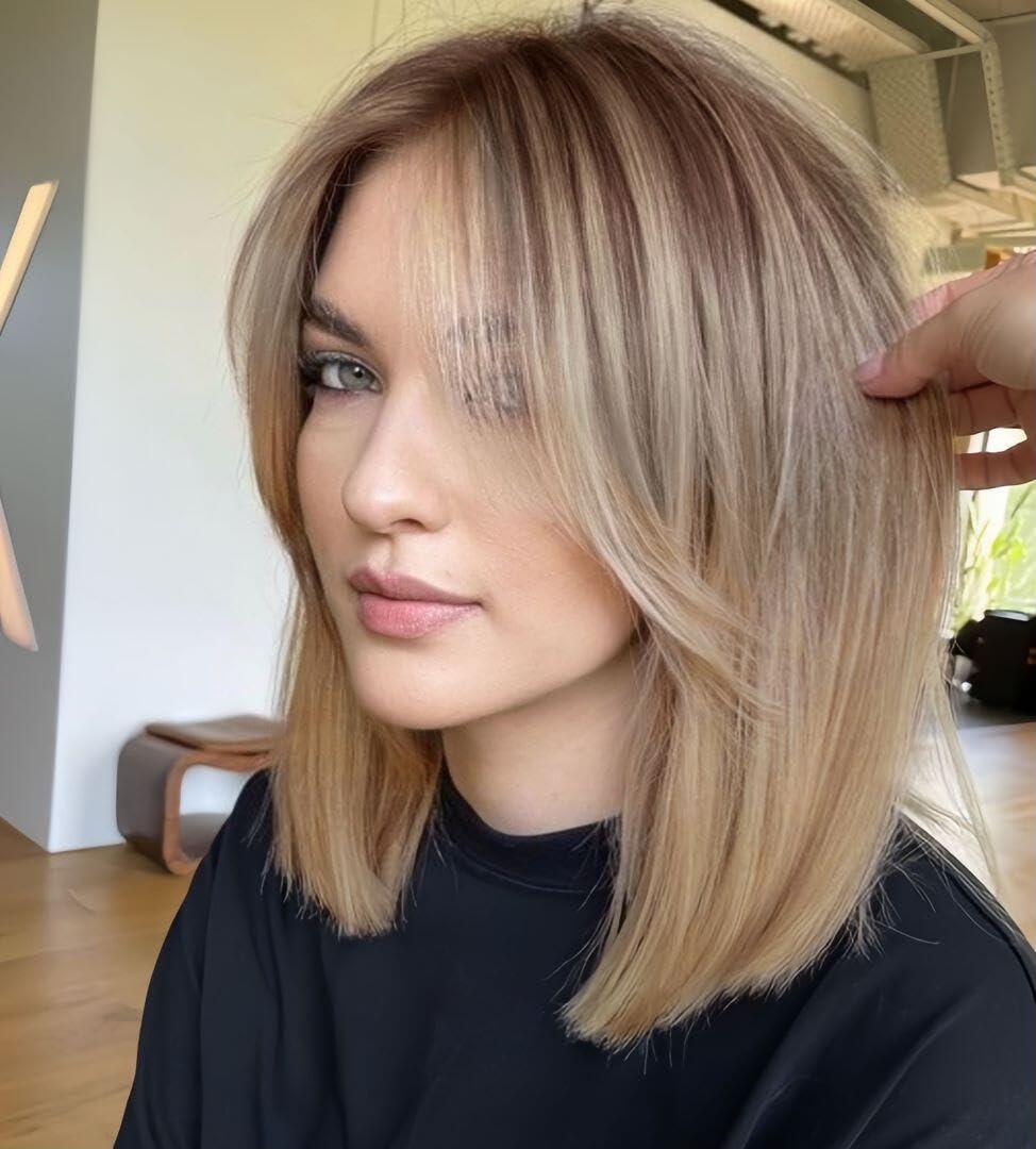 ALANHAIR Ombre Brown Blonde Wigs for Women Ash Blonde Wig with Curtain Bangs Shoulder Length Natural Synthetic Wig for Daily Use