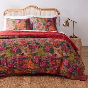 Greenland Home Jewel 100% Cotton Kantha Quilted Reversible Bedding Set, Twin (2 Piece), Red