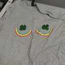 St Patricks Day Rainbow 4 Leaf Clover Shamrock Boobs T-Shirt, M