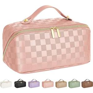 Large Capacity Travel Cosmetic Bag - Portable Makeup Bags for Women Waterproof PU Leather Checkered Makeup Organizer Bag with Dividers and Handle, Toiletry Bag for Cosmetics 