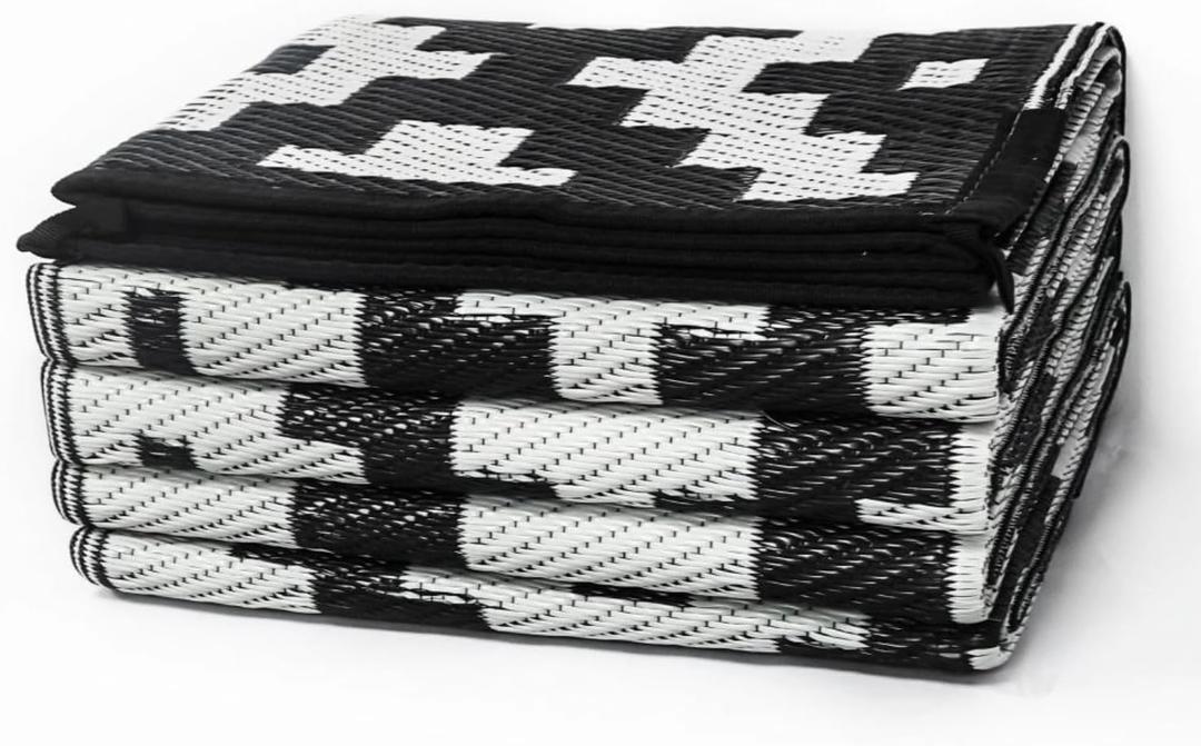 6x9 FT Reversible Black White Camping Rug Lightweight Outdoor Mat for RV Picnics