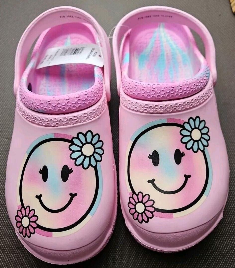 G Smiley Face Clog Us3