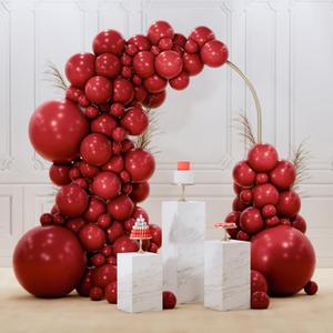 PartyWoo Burgundy Balloons 128 pcs Different Sizes of 18 12 10 5 Inch Dark Chestnut Red Maroon Balloon Arch Kit Garland for Birthday Graduation Anniversary Cherry Casino Party Decorations Red-Y62