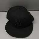 New Era Los Angeles Dodgers 59Fifty Fitted Hat, Adult, Black/White (7 1/4)