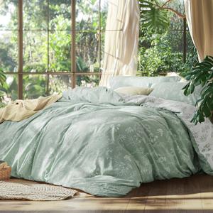 Bedsure Queen Comforter Set - Sage Green Bed Set, 3 Pieces Cute Floral Bedding, 1 Soft Reversible Botanical Flowers Comforter and 2 Pillow Shams (01 - Sage Green)