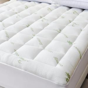 Cooling Mattress Topper Queen Extra Soft Pillow Top Mattress Pad, Breathable Viscose Made from Bamboo Mattress Protector for Back Pain Relief, Deep Pocket Cover Fits 821 Inch