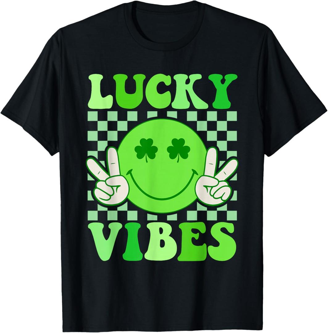 Retro Groovy St Patricks Day Lucky Vibes Hippie Shamrock T-Shirt, S
