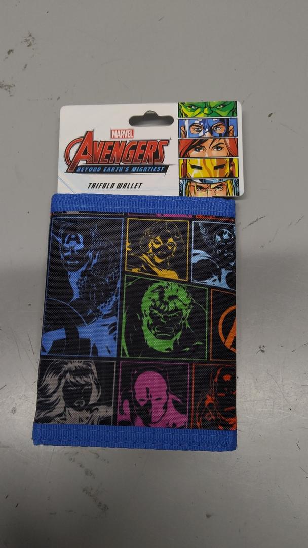 Marvel Avengers Tri Fold Wallet Iron Man Hulk Thor Captain America MSRP