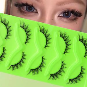 5 pairs Wispy Cat Eye Lashes Wispy False Eyelashes Natural look Eyelashes (MA05C)
