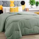 Lightweight Comforter Cooling Sage Green, All Season Duvet Insert Breathable Queen Size Summer Bedding, Soft Microfiber Cool Down Alternative Quilt with Corner Tabs, 88x88 inch