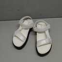 Coutgo Womens Platform Sandals Comfortable Open Toe Adjustable Strap Summer Vacation Shoes, White, Size 8.5