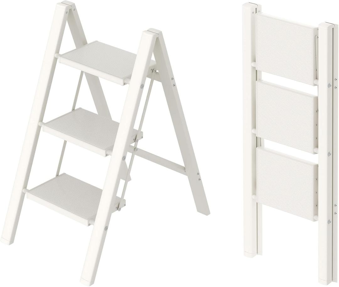 Taranta 3 Step Ladder,Aluminum Lightweight Folding 3 Step Stool with Anti-Slip Wide Pedal,330lbs Capacity Step Ladder for Household,Kitchen,Office - White
