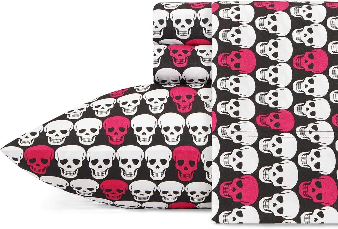 Betsey Johnson Skulls Microfiber Pink 4 Piece Sheet Set-King