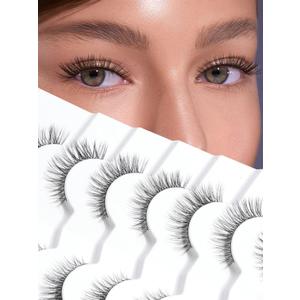 Wispy Cat Eye Lashes False Eyelashes Natural 10mm Short Lash Pack Soft Strip Eyelash 3D Volume C Curl Natural Eyelashes 7 Pair Siligli Lashes