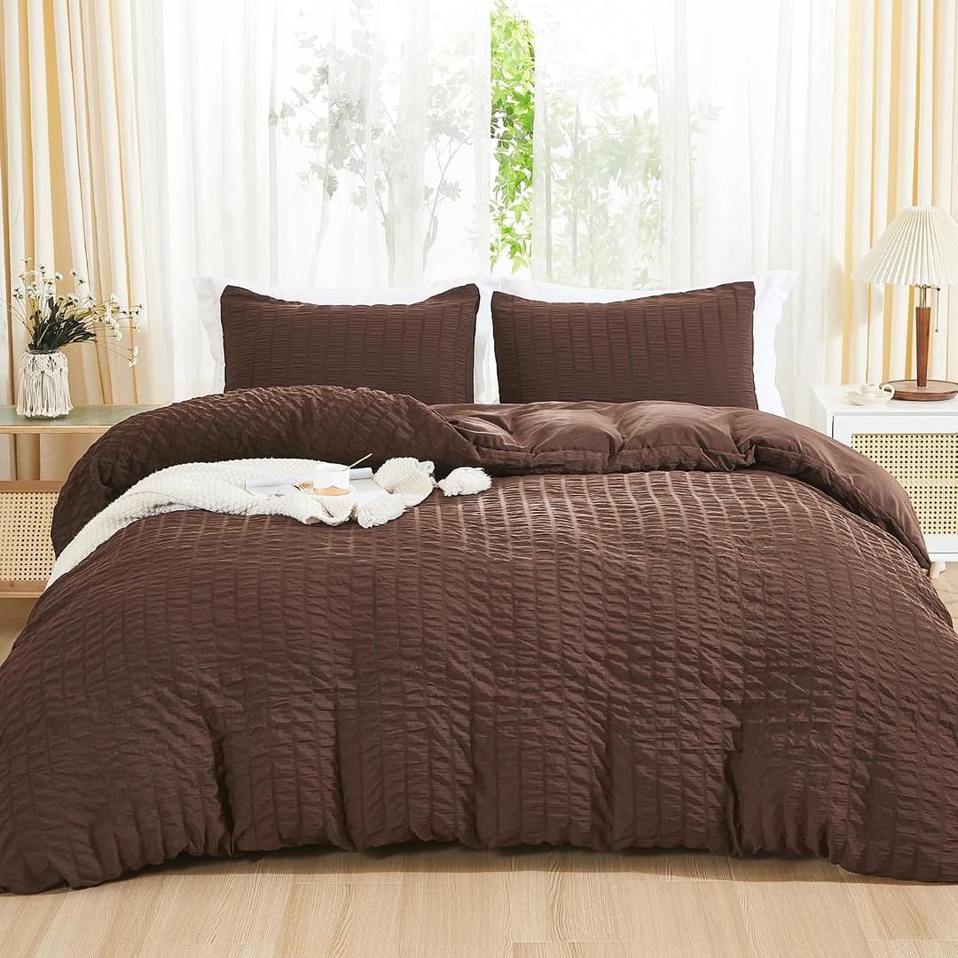 AveLom Seersucker Duvet Cover Set Queen Size (90 x 90 inches), 3 Pieces (1 Duvet Cover, 2 Pillow Cases), Brown Ultra Soft Washed Microfiber, Textured Duvet Cover with Zipper Closure, Corner Ties