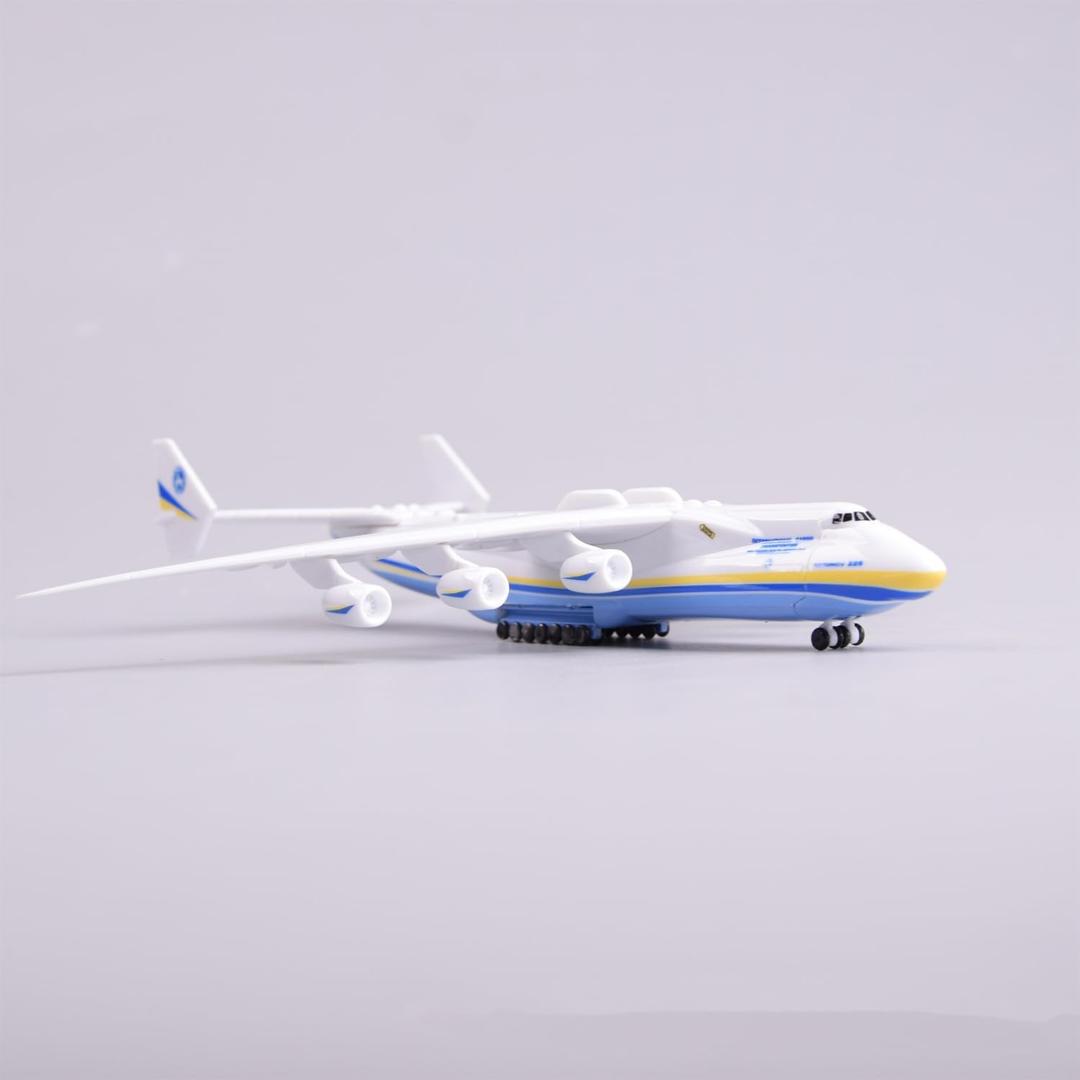 21 cm Antonov An-225 An-124 Mriya Airplane Model 1/400 Aircraft ABS Plane Model with Stand for Collections or GiftOpen Cabin Door