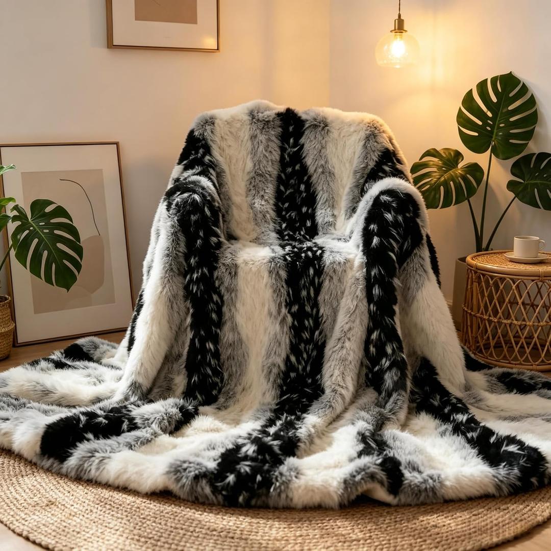 MYRU Premium Faux Fur Throw Blanket - Double-Layered, Ultra Soft & Warm, Comfortable, Easy Machine Washable, Ideal Gift for Home, Office, or Decor(Beige, Twin (63" x 79"))