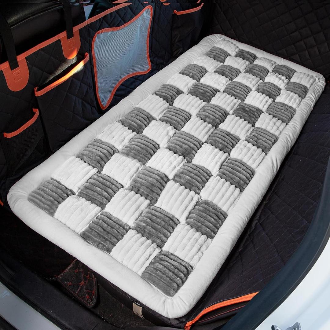 Soulbond Dog Bed for Car Back Seat Soft Plush Backseat Pet Bed Mat Non-Slip Travel Pet Mat, Fuzzy Plaid Dog Seat Cover, Fit for Backseat Extenders and Trucks SUVs (Gray and White, 54" x 24.8")