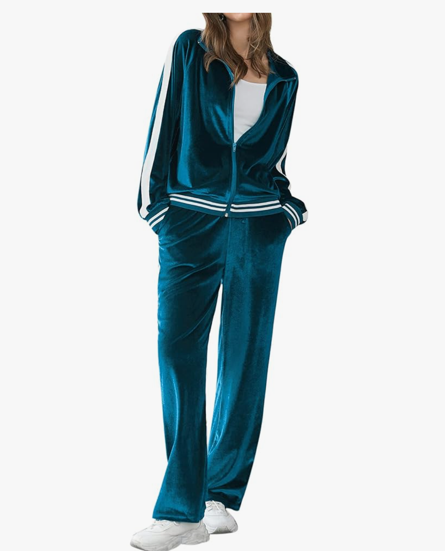 Ekouaer Women's Velvet Velor Tracksuits 2 Piece Lounge Outfits Zip Up Sweatshirt and Sweatpants with Pockets S