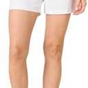 Amazon Essentials Women's Mid-Rise Slim-Fit 5 Inch Inseam Khaki Short (Straight and Curvy Fits) 4