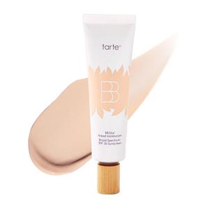 tarte BB blur tinted moisturizer Broad Spectrum SPF 30  Medium Buildable Coverage with Natural Lightweight Matte Finish, Vegan & Cruelty Free (fair)