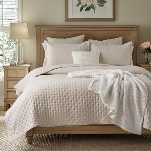 Bedsure King Quilt Set - Ultra Soft Quilt Bedding Set for Modern Farmhouse Bedroom Decor, Lightweight All-Season King Size Comforter with 2 Pillow Shams, Natural Summer Bedspread Coverlet 106x96 Inch