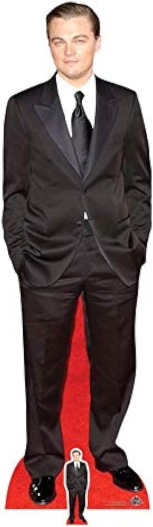 STAR CUTOUTS Leonardo Dicaprio Lifesize Cardboard Cutout